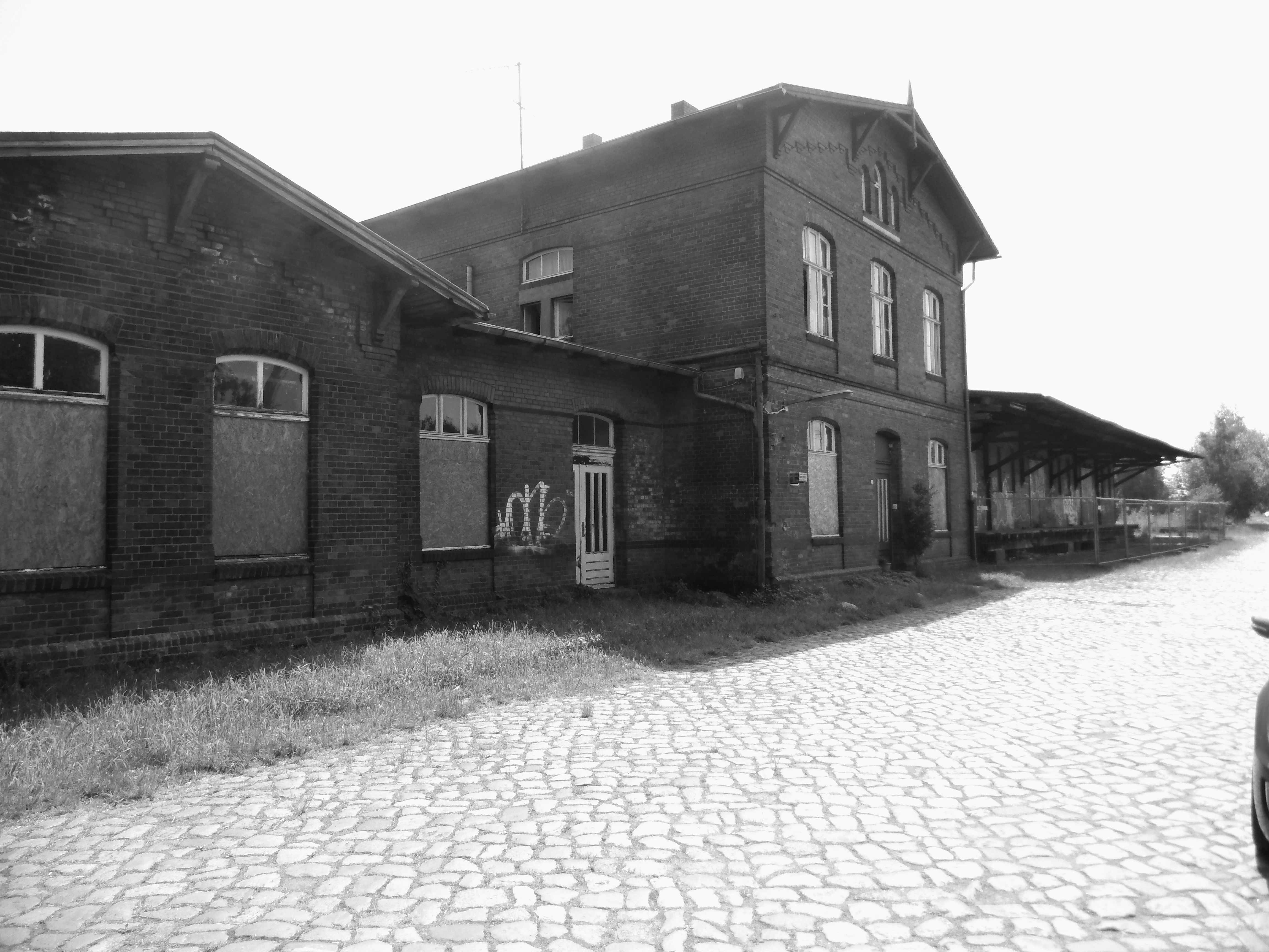 Bahnhof Schlutup Front
